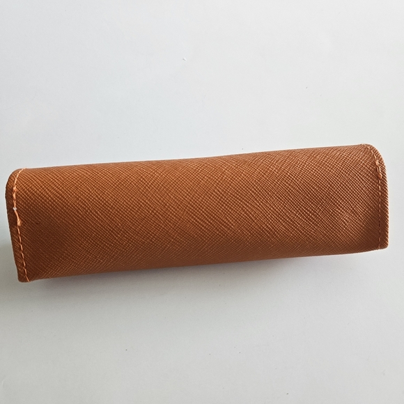 Tory Burch Glasses Case - Picture 3 of 5
